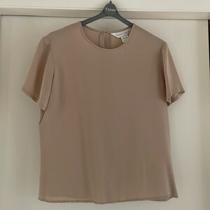 Casual Corner Short Sleeve Tan Crewneck Silk Blouse size 4